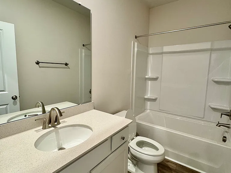 7449 Linda Vista Ln — Photo 8