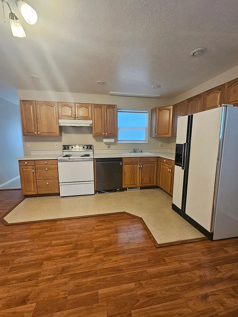 One Bedroom Home Near BSU — Photo 4