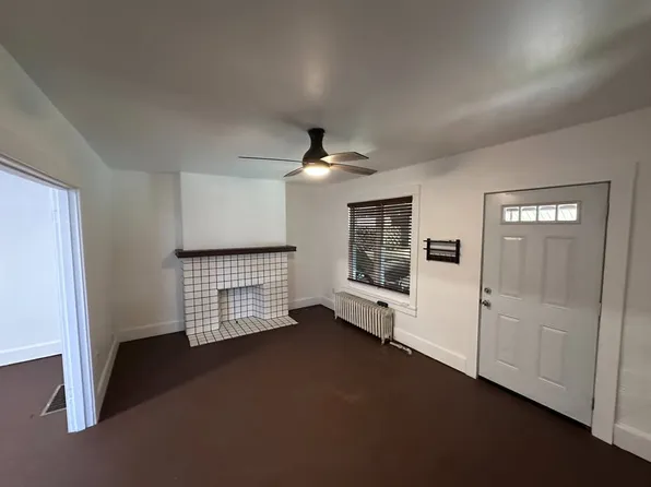 937 High St, Duquesne, PA 15110