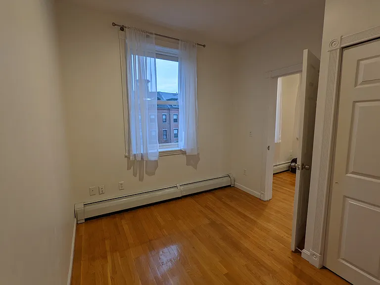 605 Massachusetts Ave #6 — Photo 11
