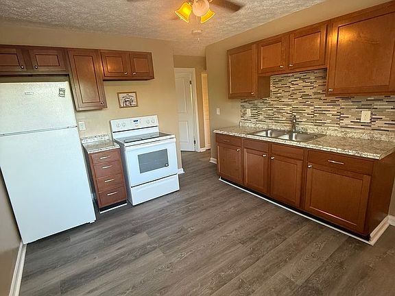 3rd image of 6631 Gracely Dr Floor 2