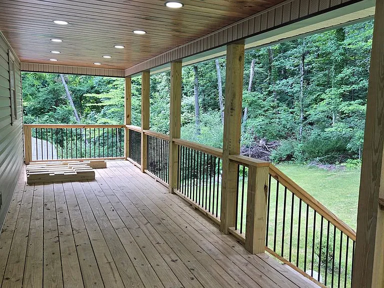 108 Potomac Cir — Photo 19