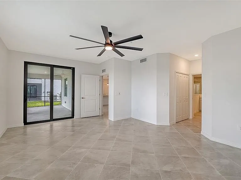 5624 Summit Pointe Cir #104 — Photo 29