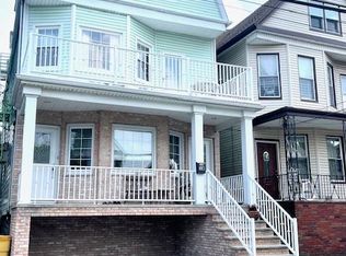16 W 40th St FLOOR 1, Bayonne, NJ 07002