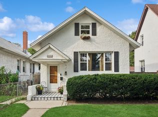 4834 W Cullom Ave, Chicago, IL 60641
