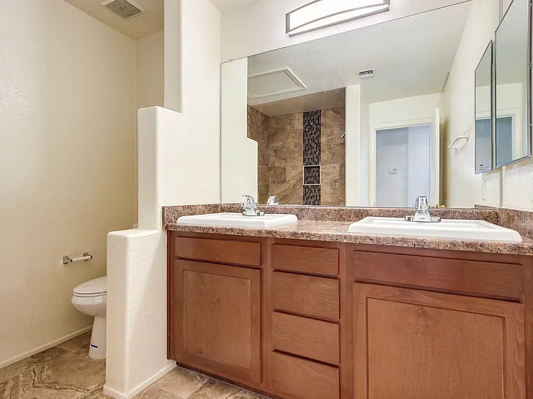 1251 E Weimer Cir #43 — Photo 35