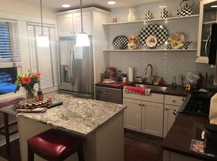 24 Darwin St, Rochester, NY 14610