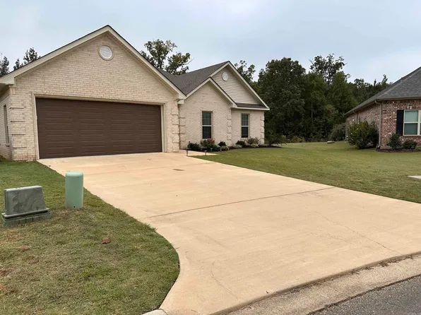 147 Oak Hill Cir, El Dorado, AR 71730