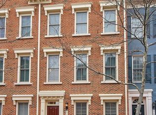 1767 Potomac Greens Dr, Alexandria, VA 22314