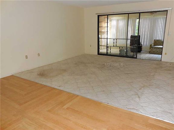 4th image of 264 Sherwood Dr #264