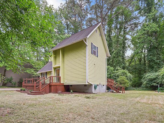 2nd image of 1017 Stonehedge Ave
