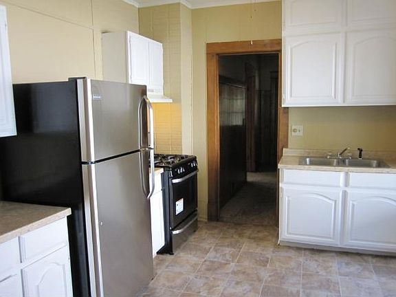 2nd image of 1308 Galtier St