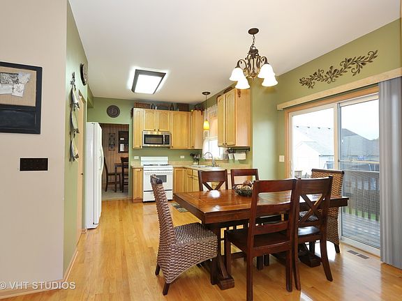 3rd image of 3503 Brittany Dr