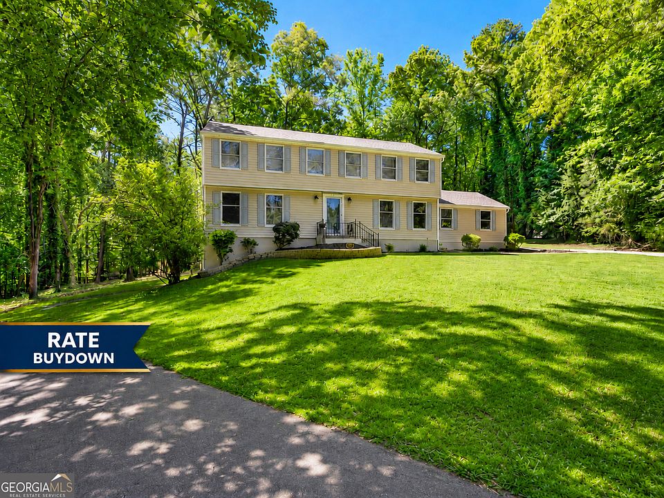 1st image of 204 Creekbed Ct