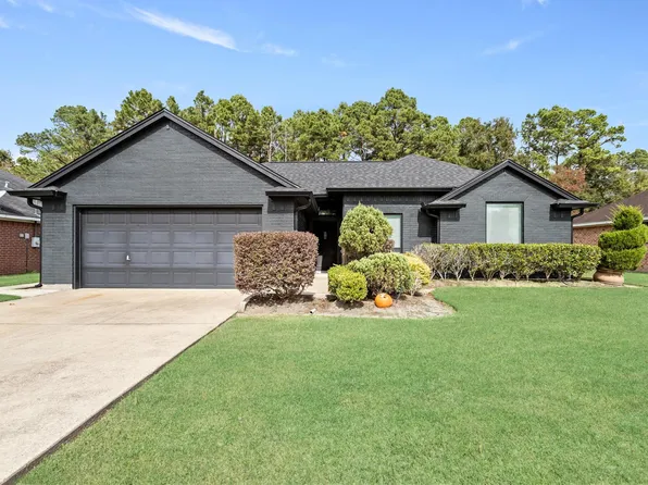 7340 Hidden Valley Dr, Beaumont, TX 77708