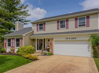 27W280 Birch St, Winfield, IL 60190