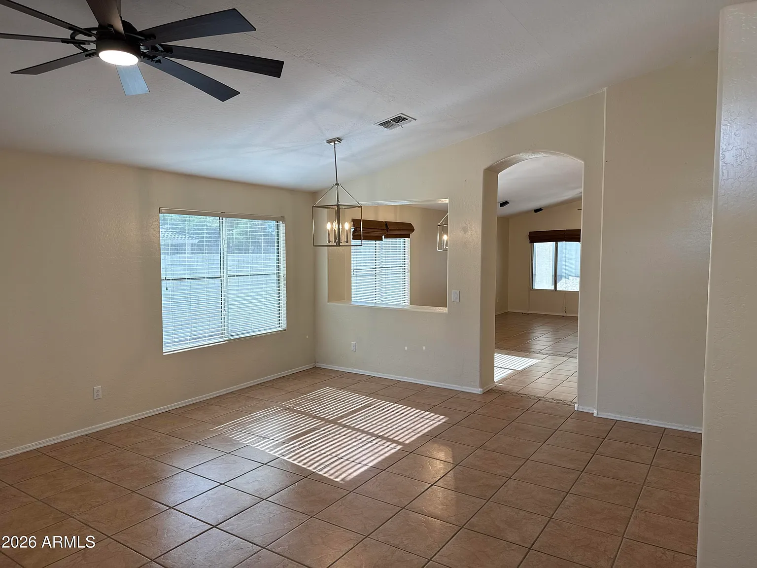 4 bed, 2.0 bath, 2057 sqft, $2,500 — Photo 2
