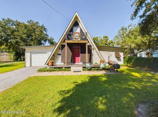 704 S Saint Charles St, Abbeville, LA 70510