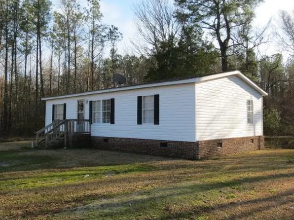 315 E Main St, Creswell, NC 27928