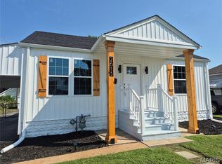 2613 E 27th St, Granite City, IL