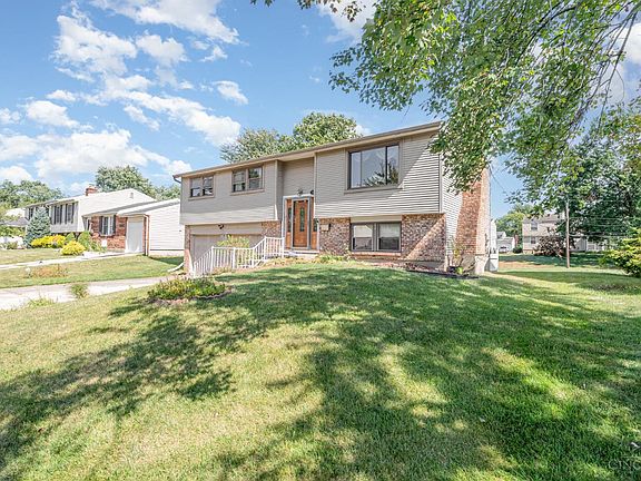 2nd image of 1545 Karahill Dr