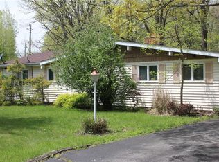 352 Rome Ter, Rock Creek, OH 44084