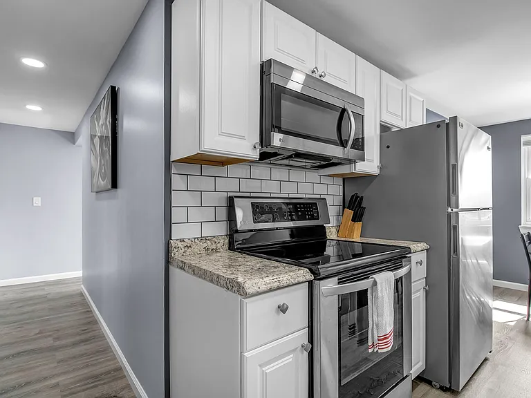 2719 Oppenheim Ct #4 — Photo 14