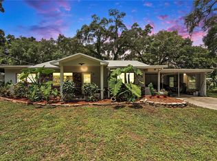 18425 Lawrence Rd, Dade City, FL 33523