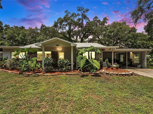 18425 Lawrence Rd, Dade City, FL 33523