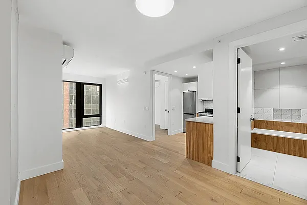 60 West 125th Street #908