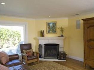 1120 Hamilton Ln, Burlingame, CA 94010