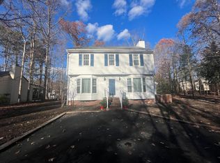 2313 Arrowood Rd, Midlothian, VA 23112