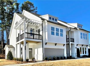 1385 Halpern Ln, Kennesaw, GA 30144