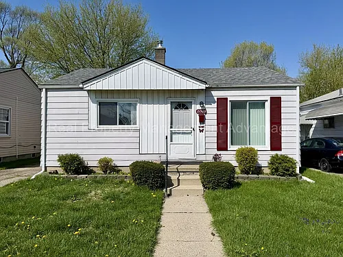 21503 Eastwood Blvd Photo 1