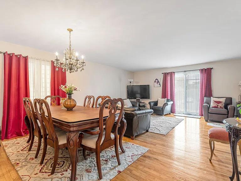 306 Desoto Pl #2 — Photo 4