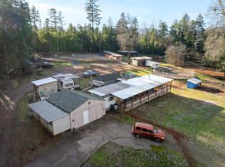 2686 Riverbanks Rd, Grants Pass, OR 97527