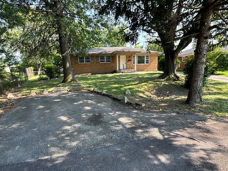 7201 Gerber Ave — Photo 2