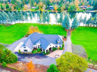355 Boatwatch Ln, Roseburg, OR 97470