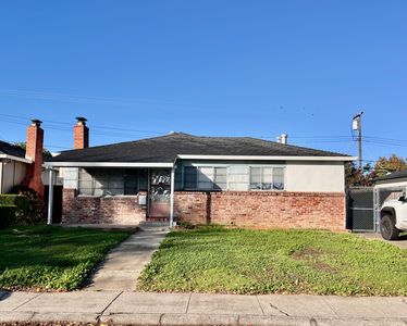 5250 Emerson Rd, Sacramento, CA, 95820