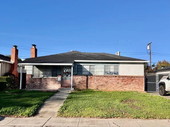 5250 Emerson Rd, Sacramento, CA 95820