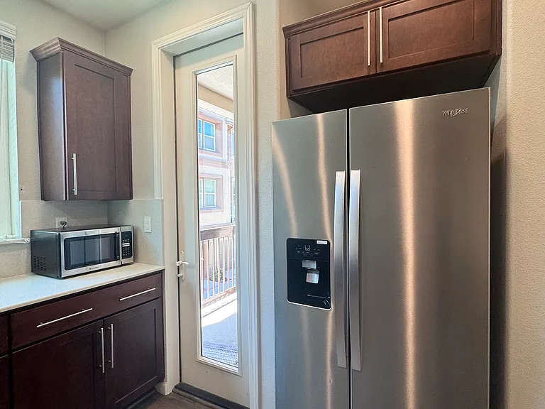 1026 Abruzzo Ln #1 — Photo 7