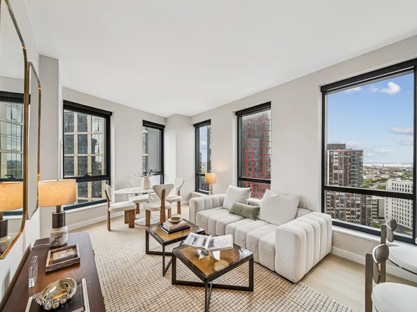 567 Fulton Street 19L image 2 of 12
