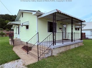 230 2nd Ave, Ripley, WV 25271