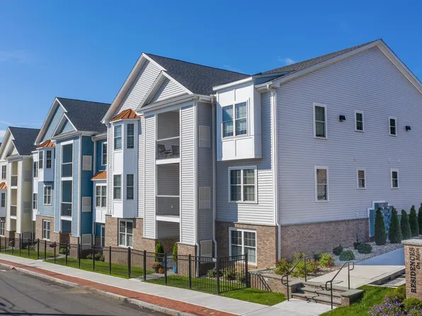 301 Main St, Bristol, CT