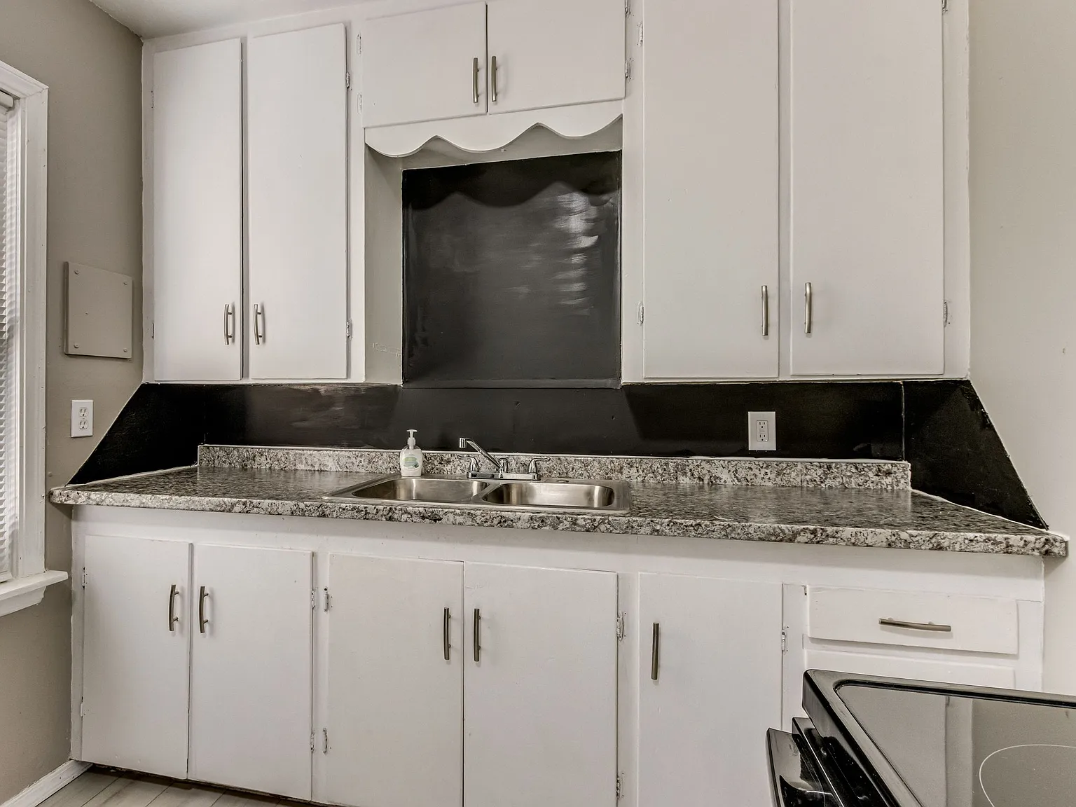 4641 Southeast 21st Street - 1 — Photo 3