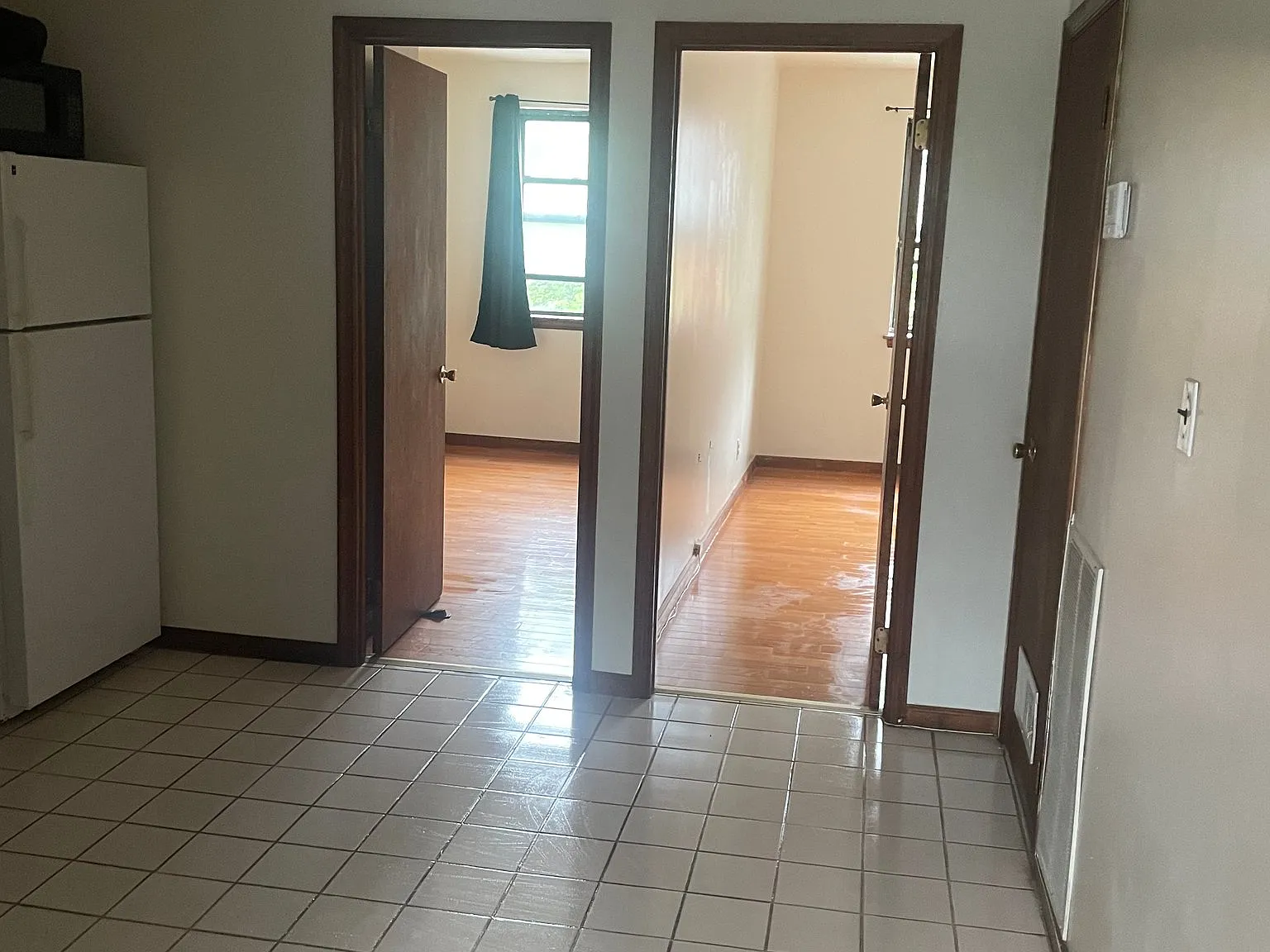 3rd floor apartment — Photo 2