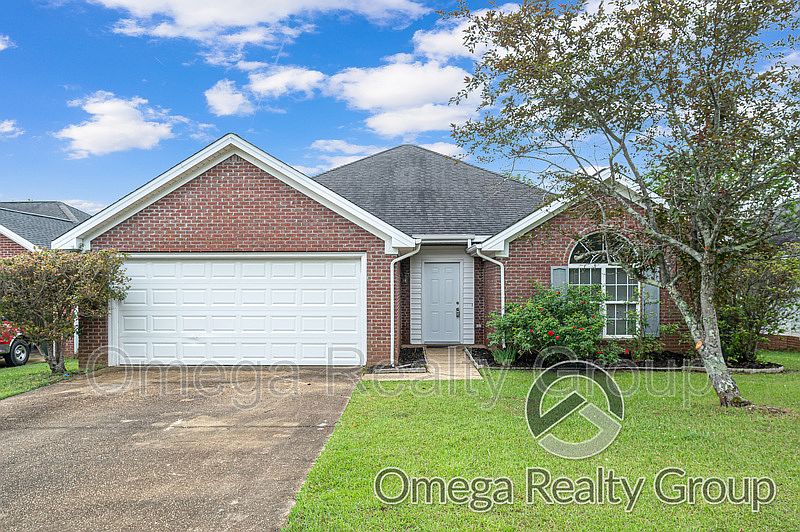1st image of 5561 Heatherbrae Ln