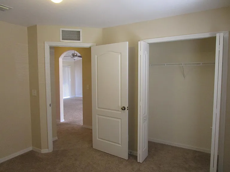 3514 NE 12th Ct — Photo 18