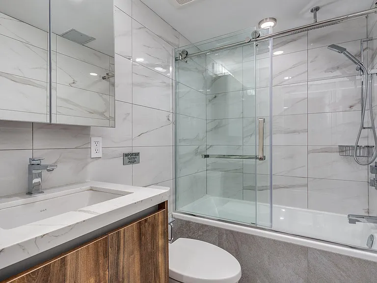 1168 Pendrell St #105 — Photo 15