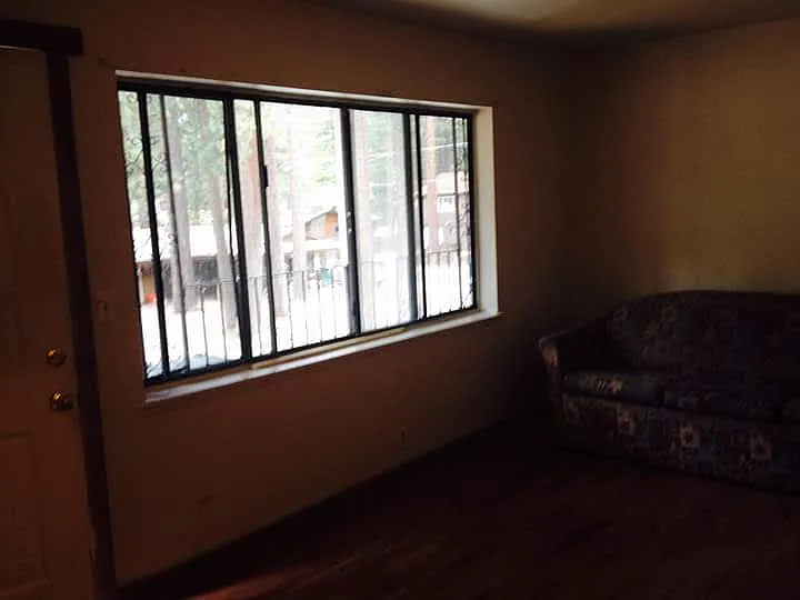 Studio, 300 sqft, $1,300 — Photo 4